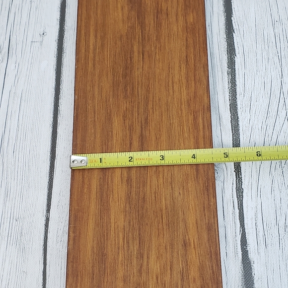 Wooden Cheese Cutting Board - Picture 5 of 6